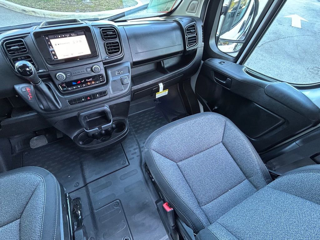 Used 2025 RAM ProMaster 3500 w/ Convenience Group FWD image 11