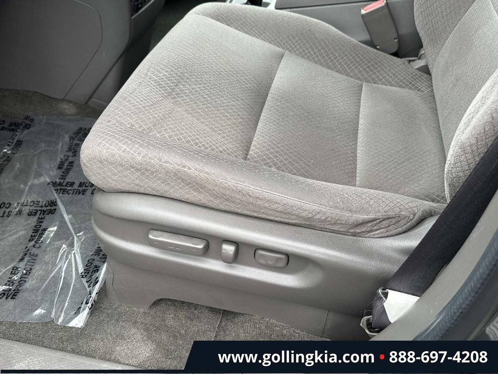 Used 2014 Honda Odyssey EX image 16