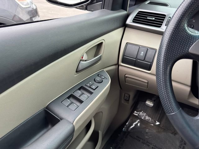 Used 2012 Honda Odyssey LX image 30