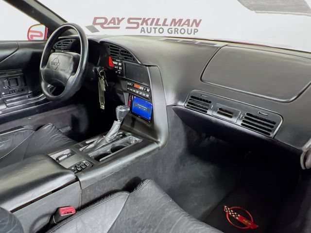 Used 1996 Chevrolet Corvette Convertible RWD image 29