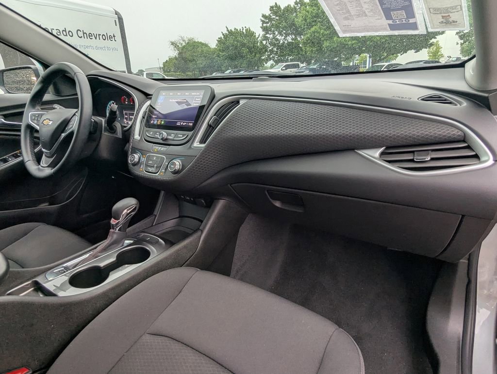 Used 2023 Chevrolet Malibu RS FWD image 19