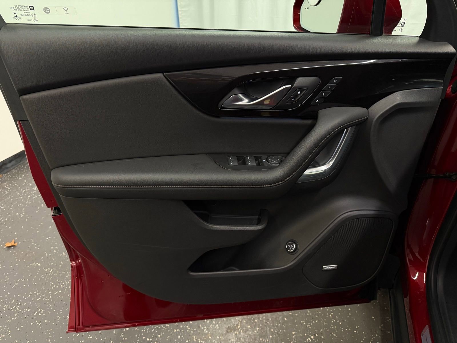 Used 2019 Chevrolet Blazer Premier w/ Driver Confidence II Package image 9