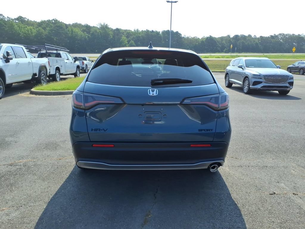 New 2027 Honda HR-V Sport image 4