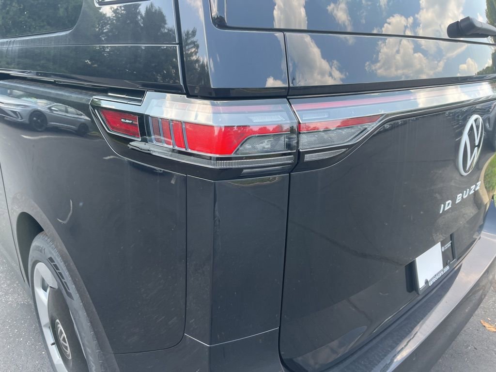 New 2025 Volkswagen ID. Buzz Pro S image 12