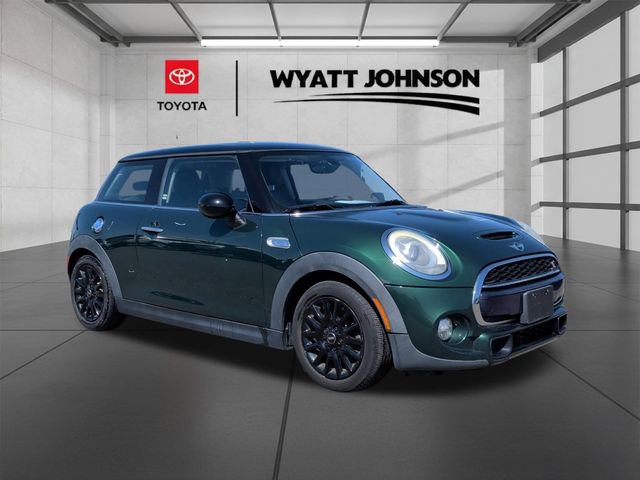 Used 2015 MINI Cooper S FWD image 4
