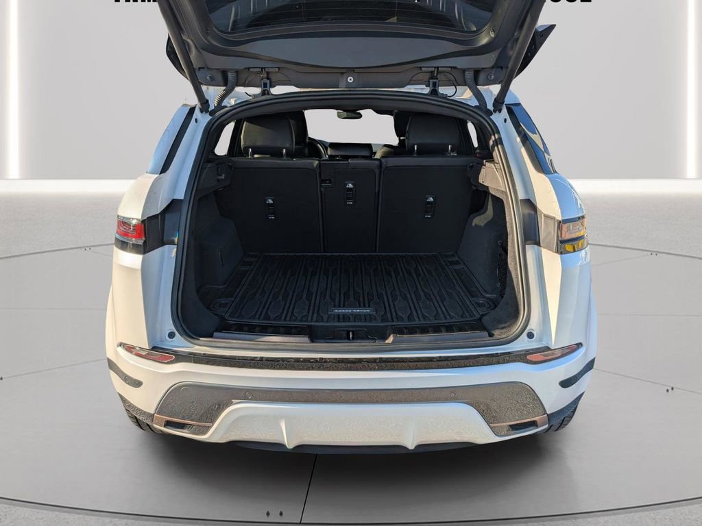 Used 2023 Land Rover Range Rover Evoque R-Dynamic SE image 10