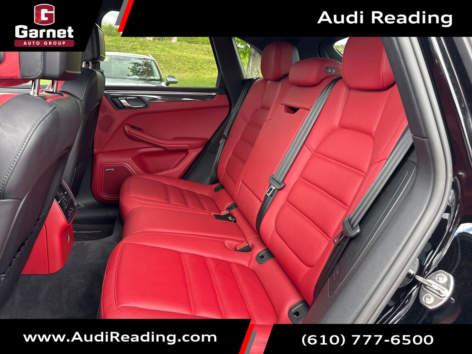 Used 2017 Porsche Macan Turbo AWD/4WD image 12