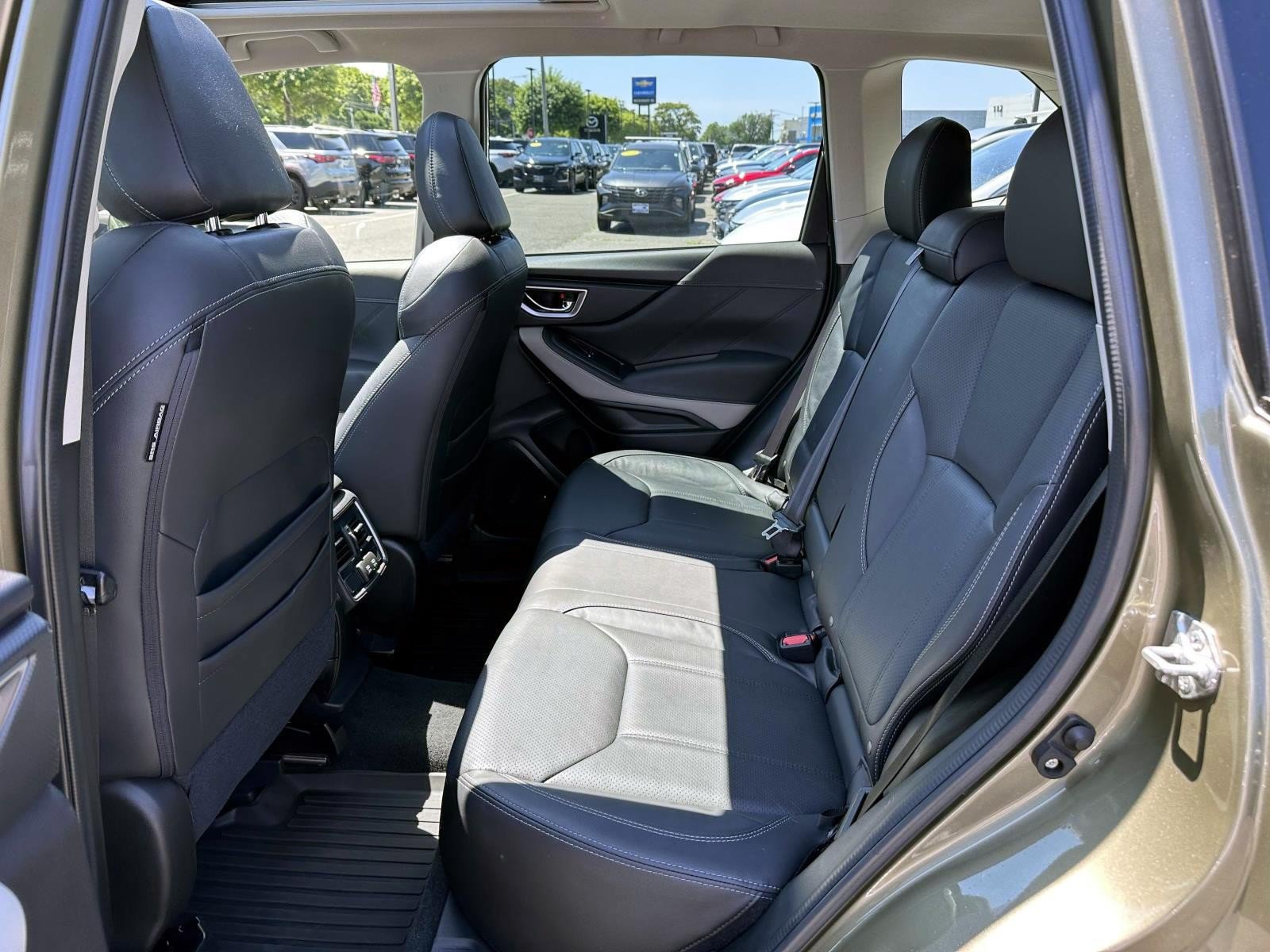 Used 2022 Subaru Forester Limited AWD/4WD image 13