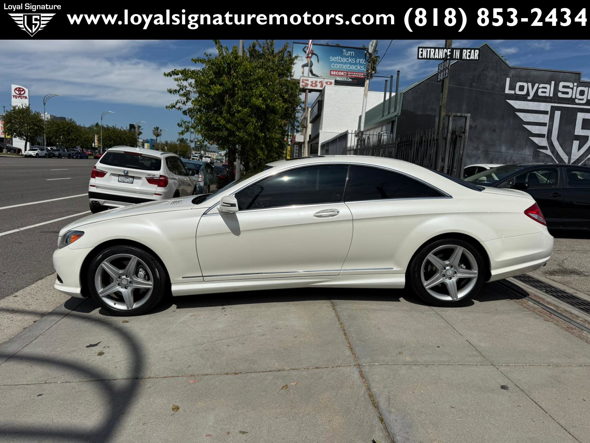 Used 2010 Mercedes-Benz CL 550 4MATIC image 4