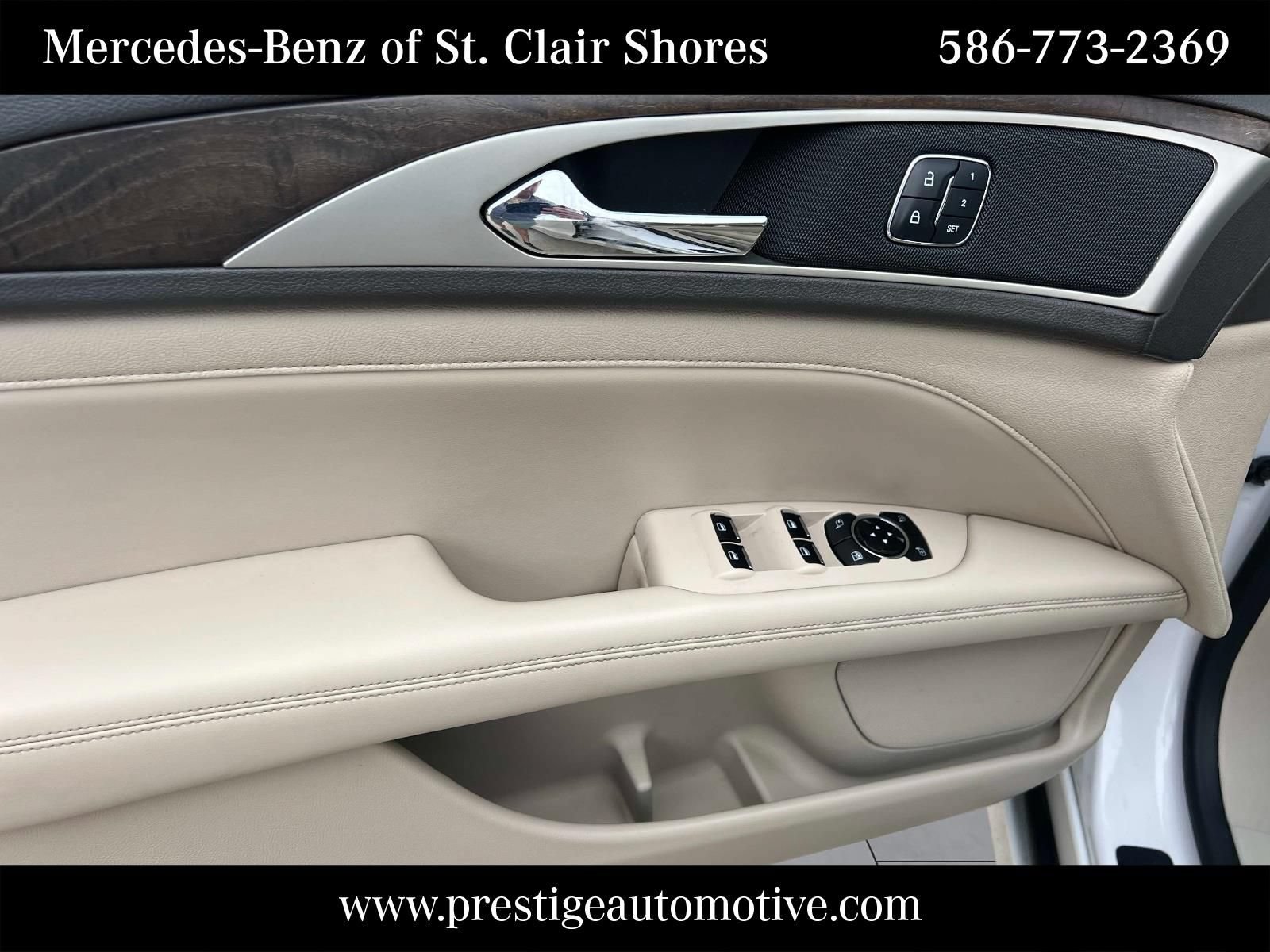 Used 2017 Lincoln MKZ Reserve w/ Climate Package AWD/4WD image 13
