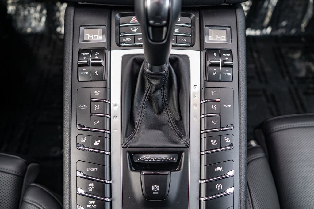 Used 2021 Porsche Macan S image 27