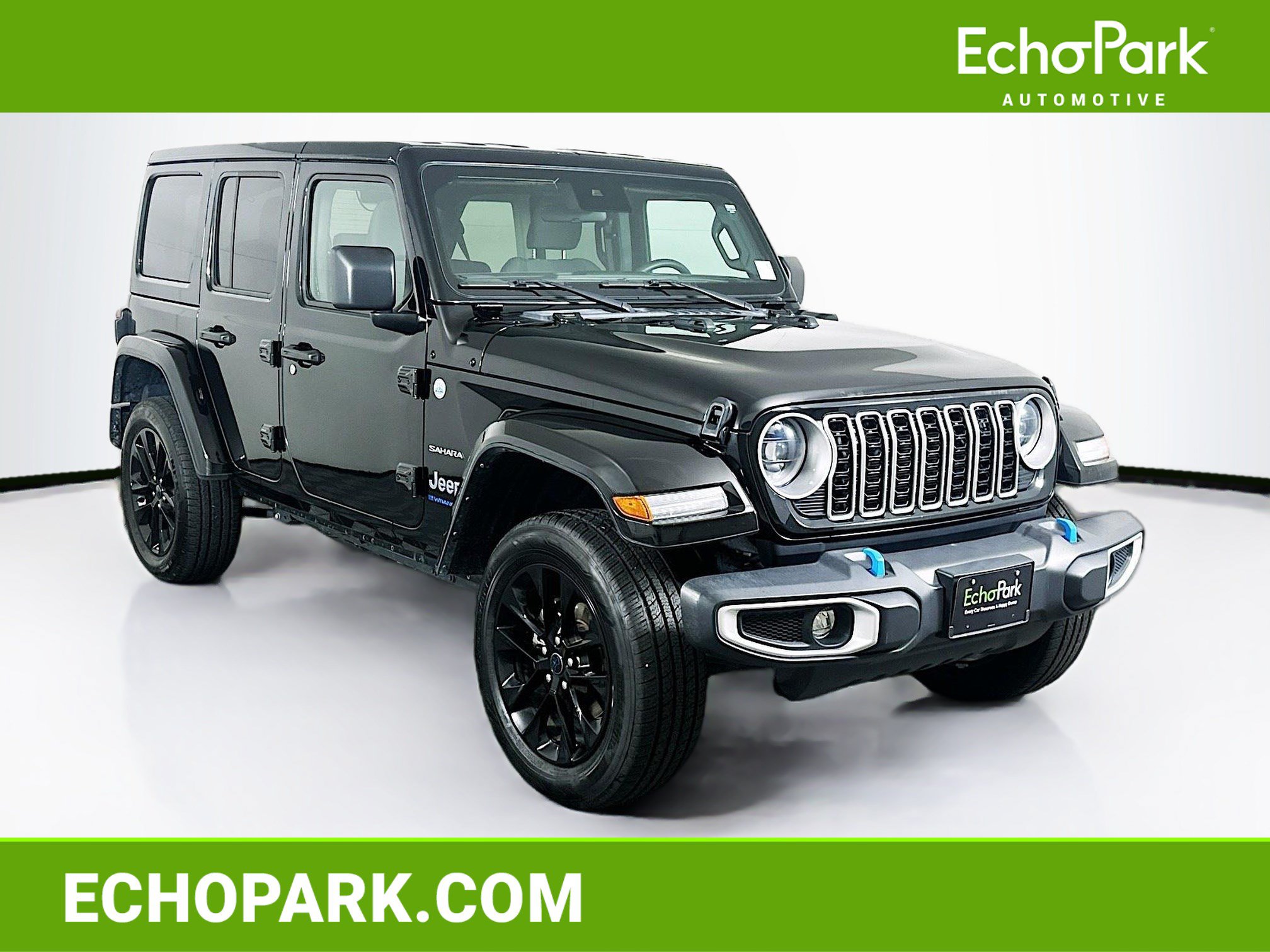 Used 2024 Jeep Wrangler Unlimited Sahara AWD/4WD image 1