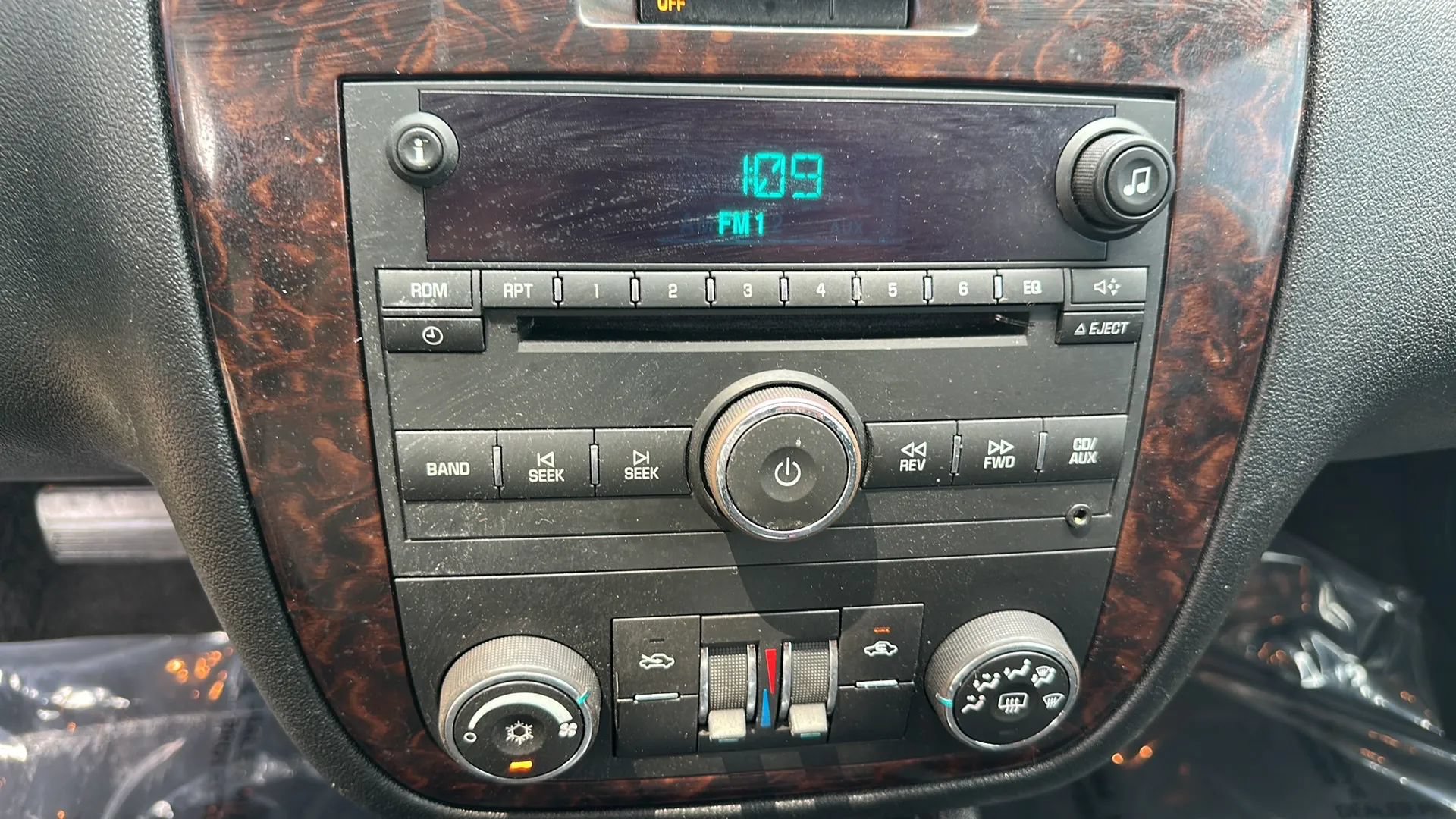 Used 2012 Chevrolet Impala LT FWD image 36