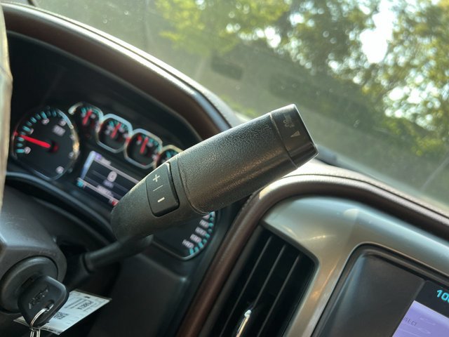 Used 2016 Chevrolet Silverado 1500 High Country w/ High Country Premium Package AWD/4WD image 16