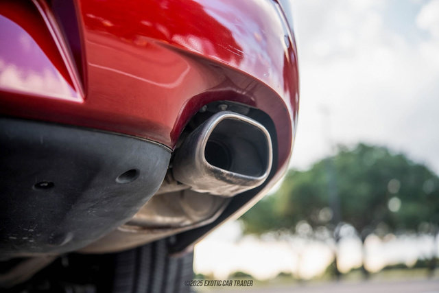 Used 2012 Jaguar XJ image 66