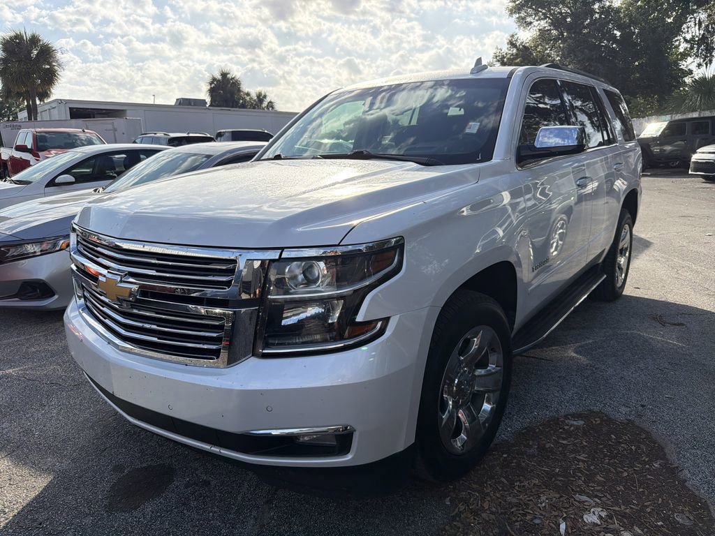 Used 2019 Chevrolet Tahoe Premier AWD/4WD image 3