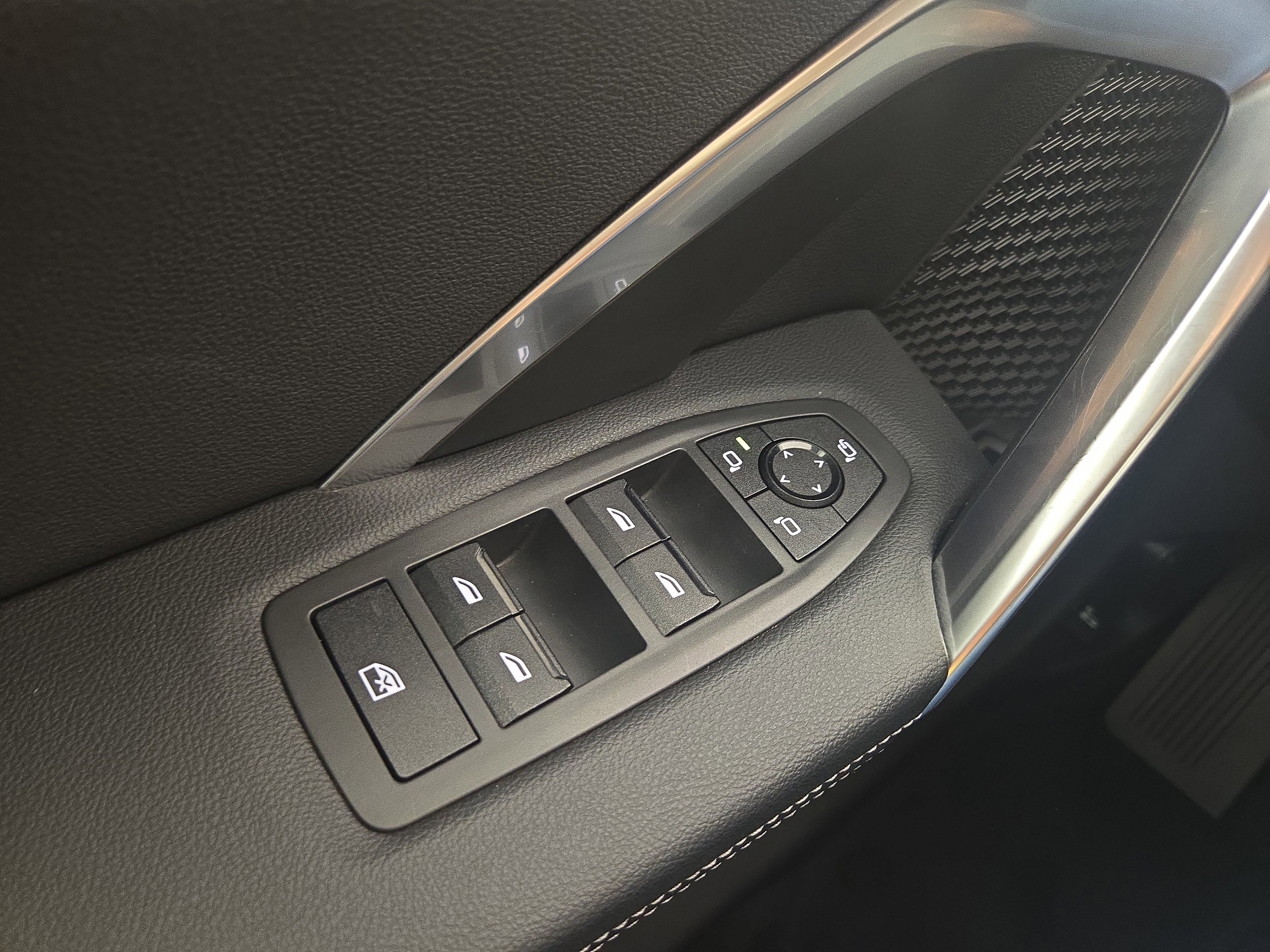 Used 2023 BMW X1 xDrive28i w/ Premium Package image 27