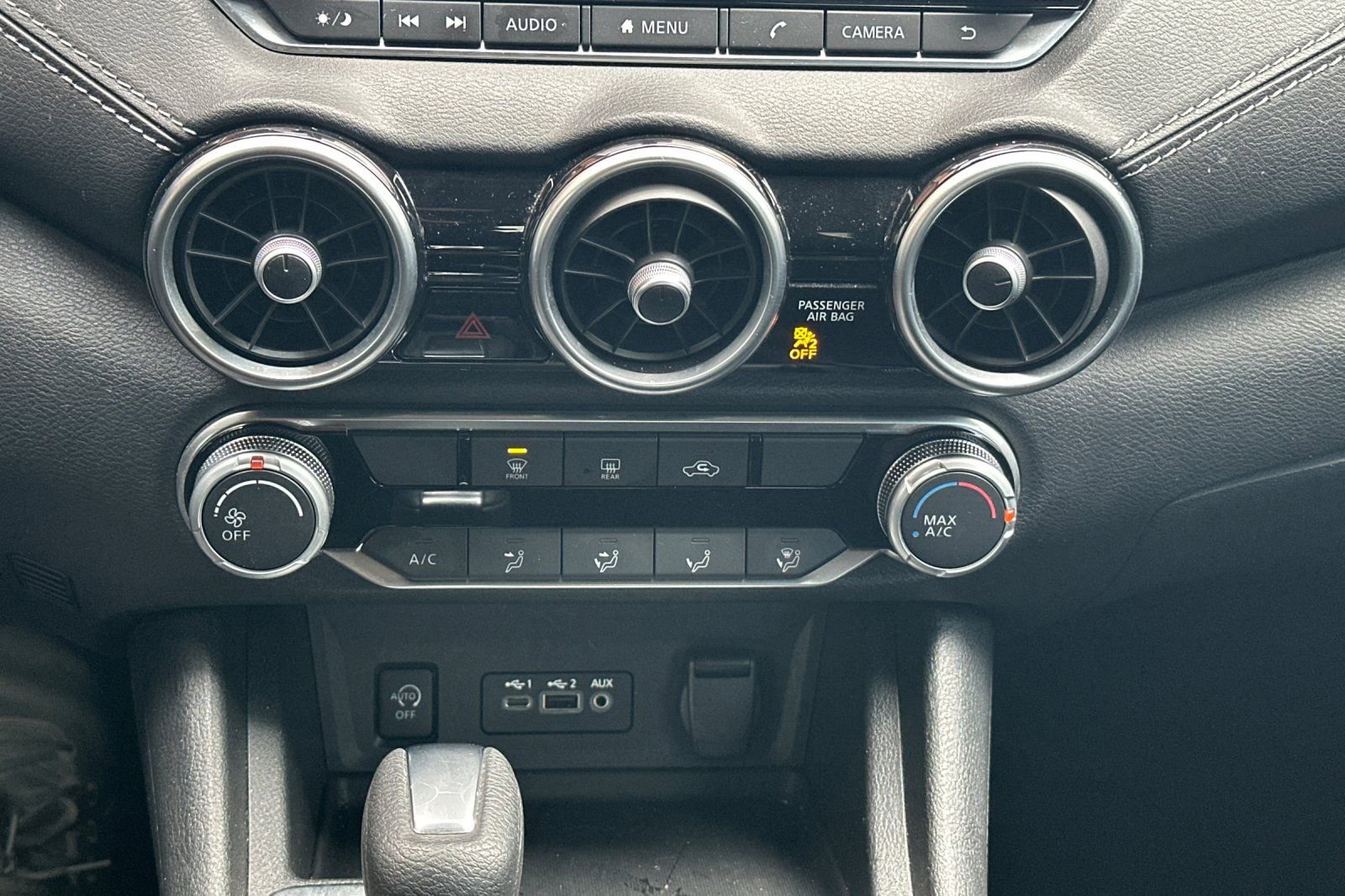 Used 2024 Nissan Sentra SV image 25