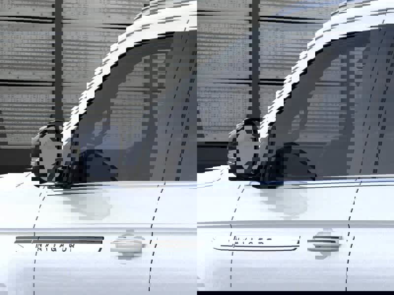 New 2026 Lincoln Navigator L Reserve AWD/4WD image 20