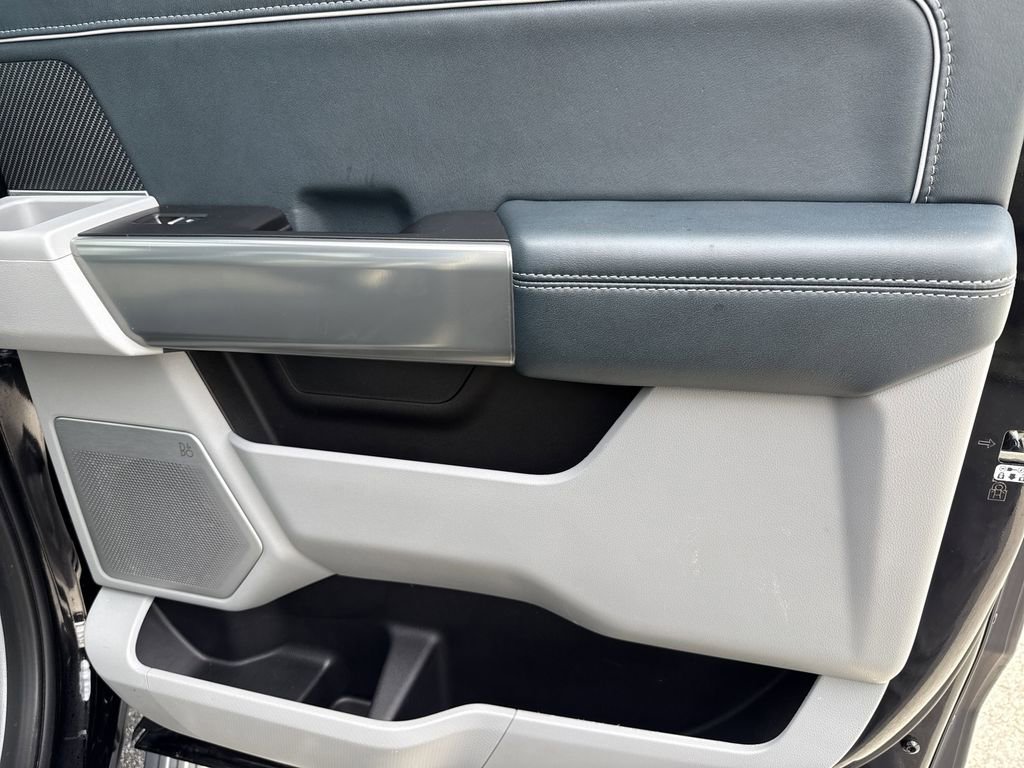 Used 2022 Ford F150 Limited image 16