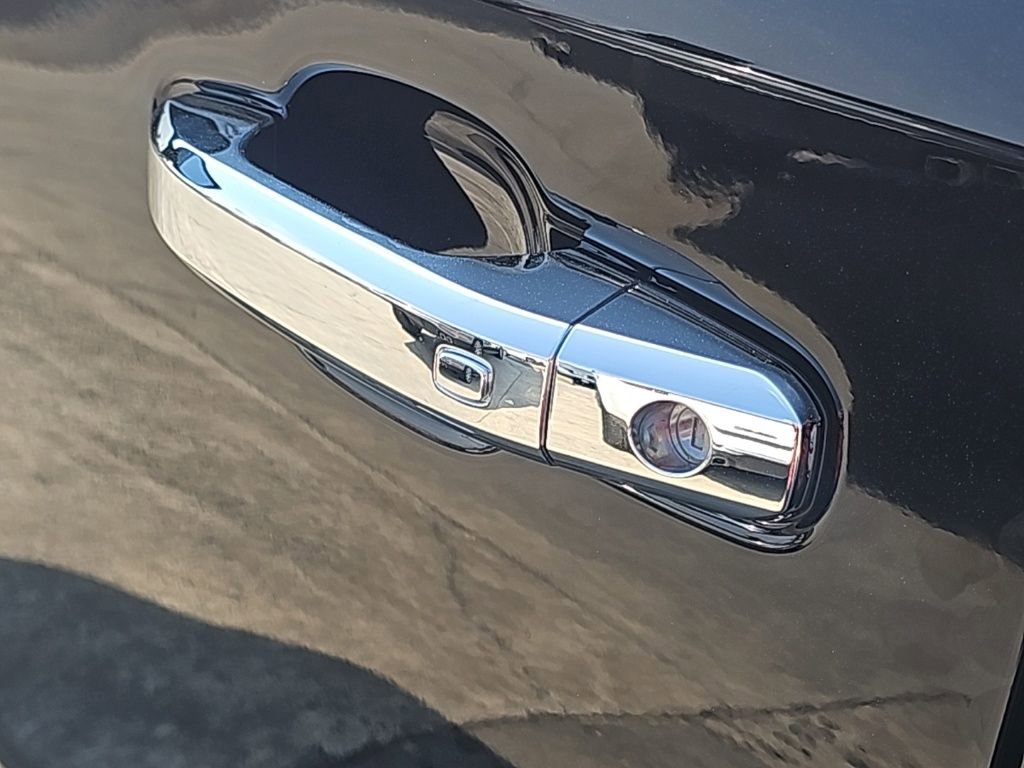 New 2026 GMC Sierra 1500 SLT AWD/4WD image 10