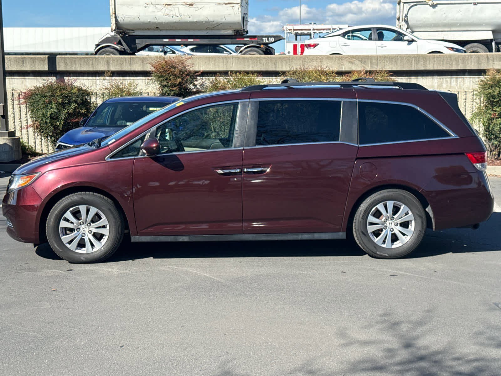 Used 2014 Honda Odyssey EX-L image 10
