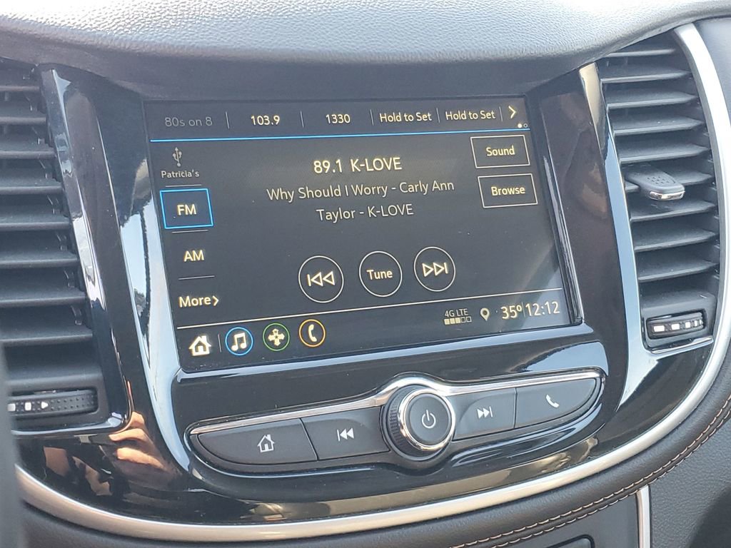 Used 2019 Chevrolet Trax LT w/ LT Convenience Package image 16