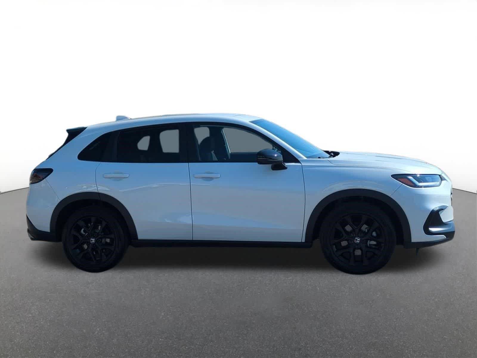 Used 2023 Honda HR-V Sport image 7