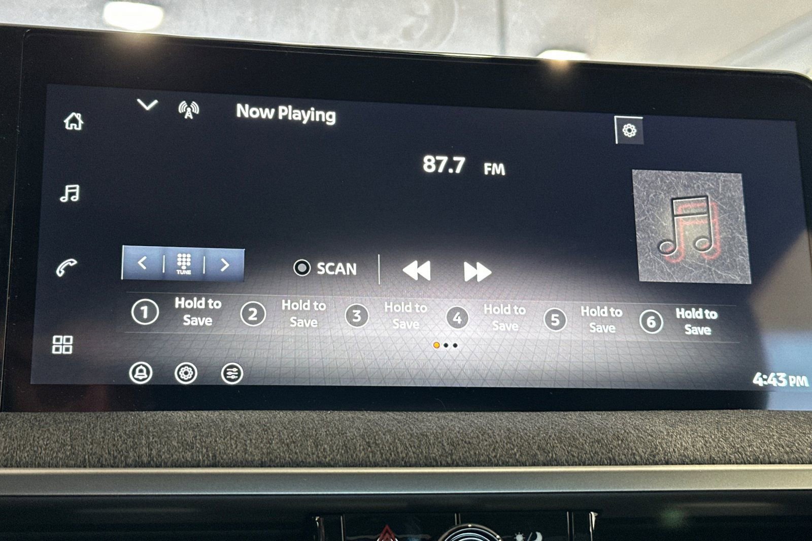 New 2026 Nissan Kicks SV w/ Charging Package image 15