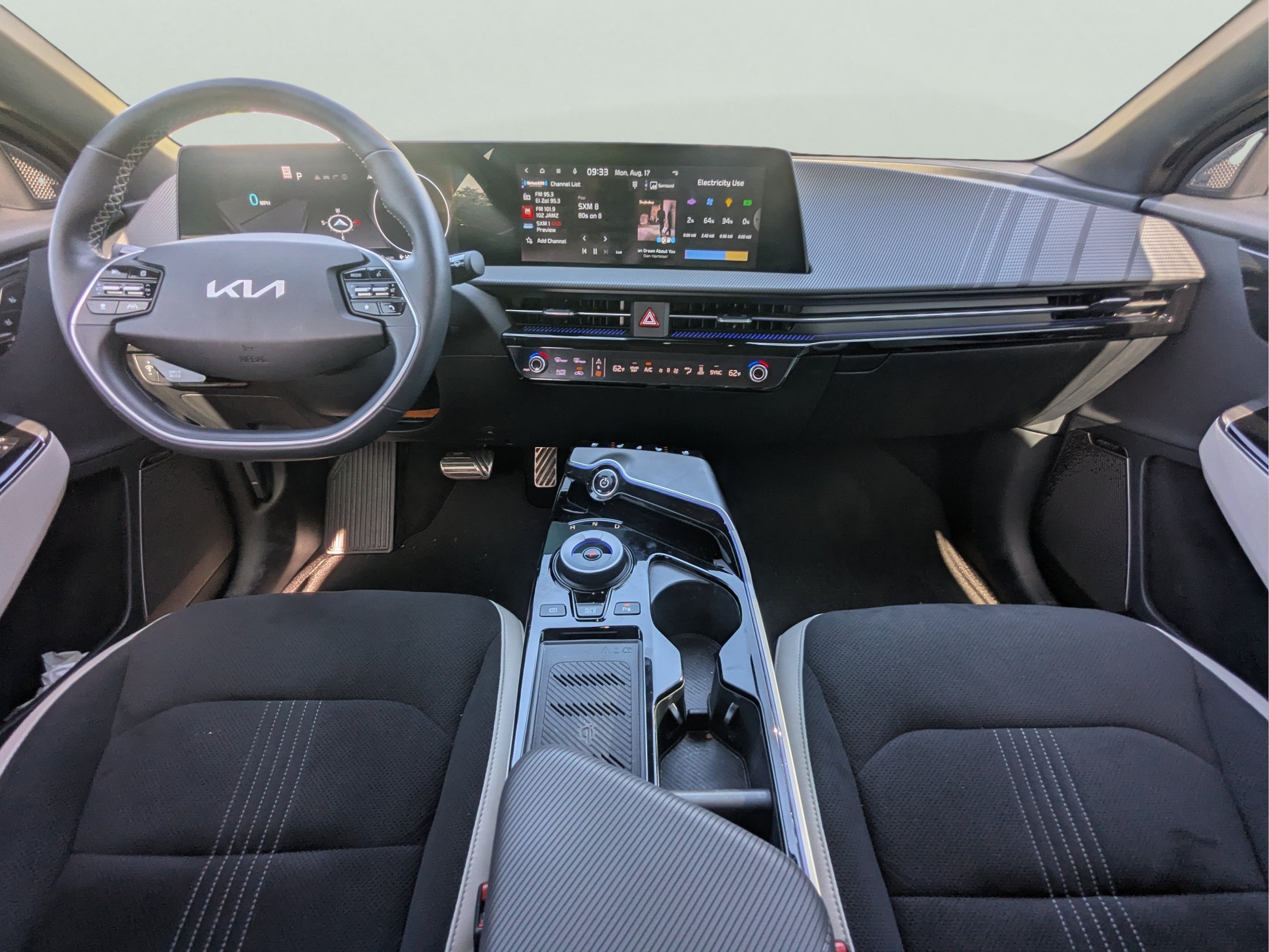 Used 2024 Kia EV6 GT-Line AWD/4WD image 13