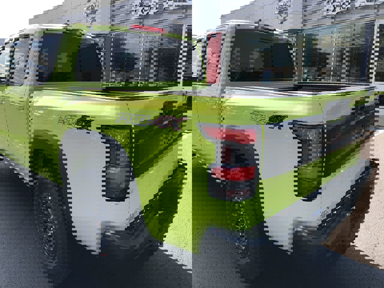 New 2026 Nissan Frontier PRO-4X w/ Pro Premium Package image 12