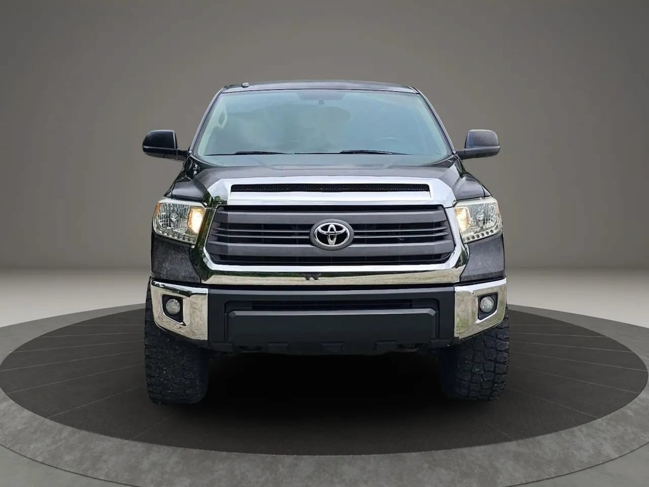 Used 2014 Toyota Tundra SR5 w/ SR5 Upgrade Package AWD/4WD image 10