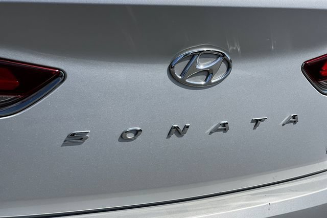Used 2018 Hyundai Sonata Limited w/ Limited Ultimate Package 03 FWD image 32