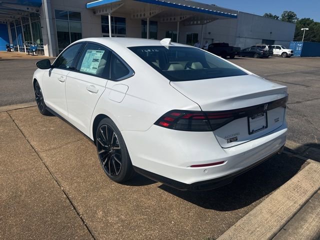 New 2026 Honda Accord Touring image 4