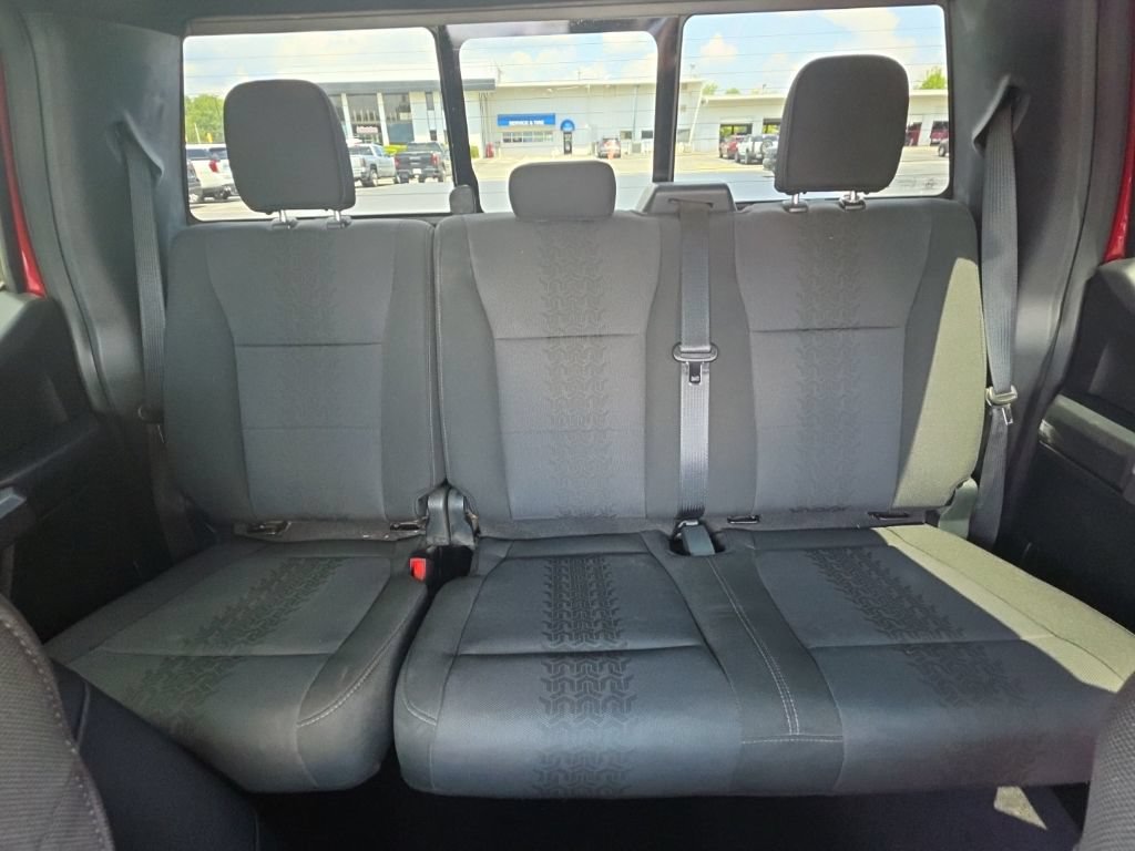 Used 2018 Ford F150 XLT w/ Equipment Group 302A Luxury AWD/4WD image 23
