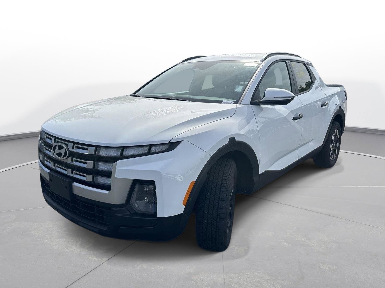 Used 2026 Hyundai Santa Cruz SEL AWD/4WD image 2