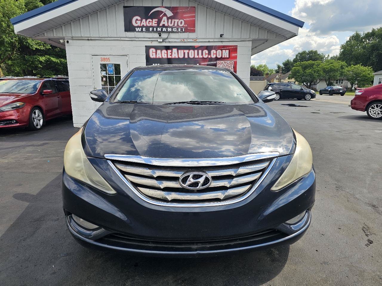 Used 2011 Hyundai Sonata Limited FWD image 3