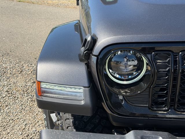 New 2026 Jeep Gladiator Sport AWD/4WD image 5