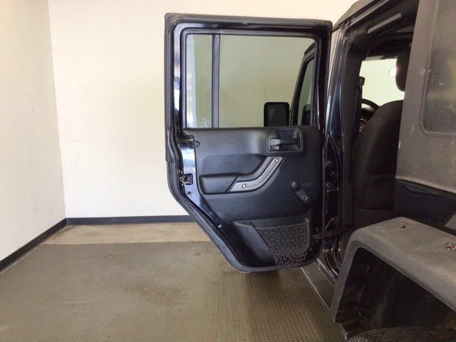 Used 2016 Jeep Wrangler Unlimited Sport w/ Dual Top Group AWD/4WD image 13