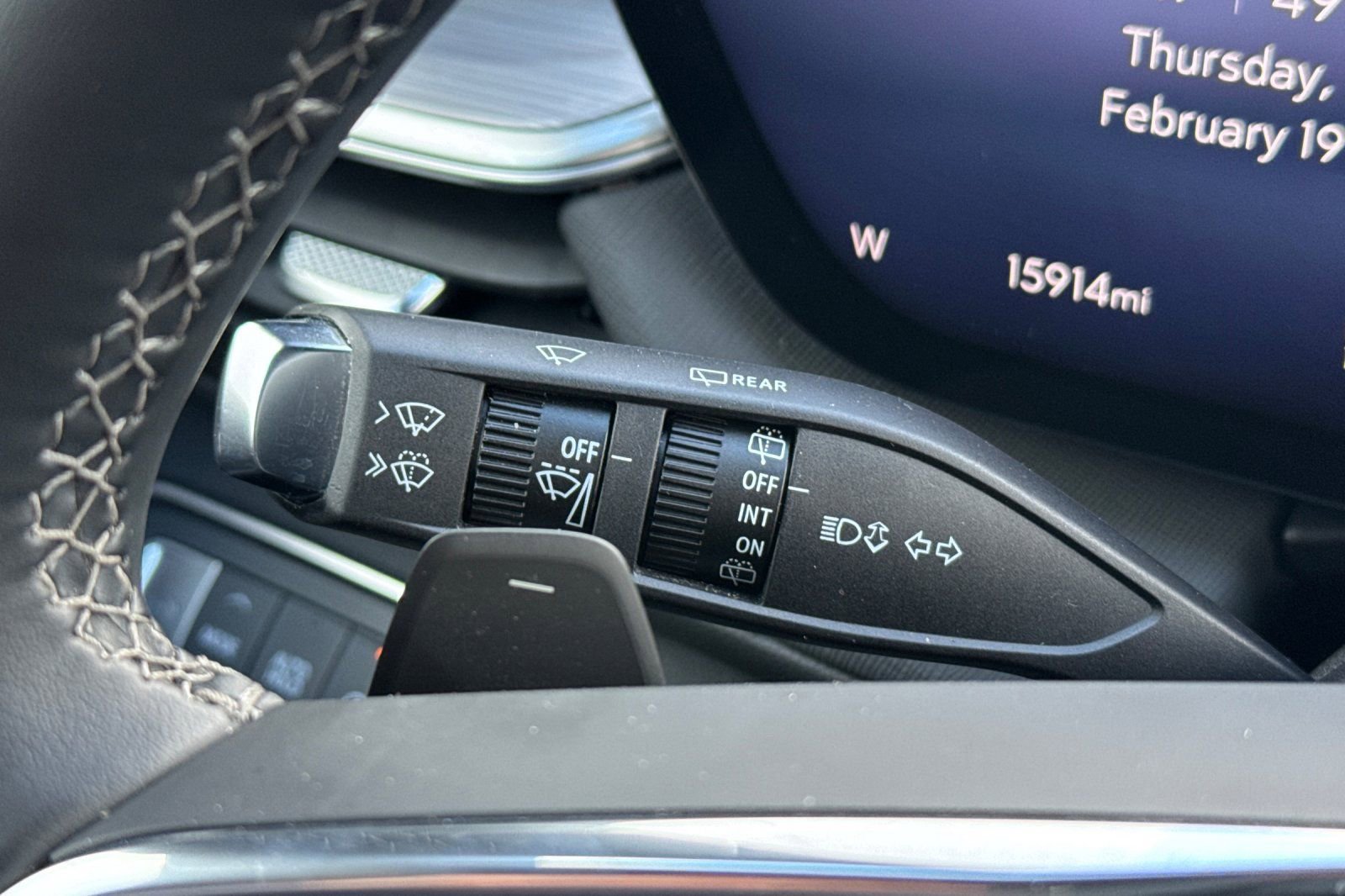 Used 2025 Buick Enclave Preferred image 34