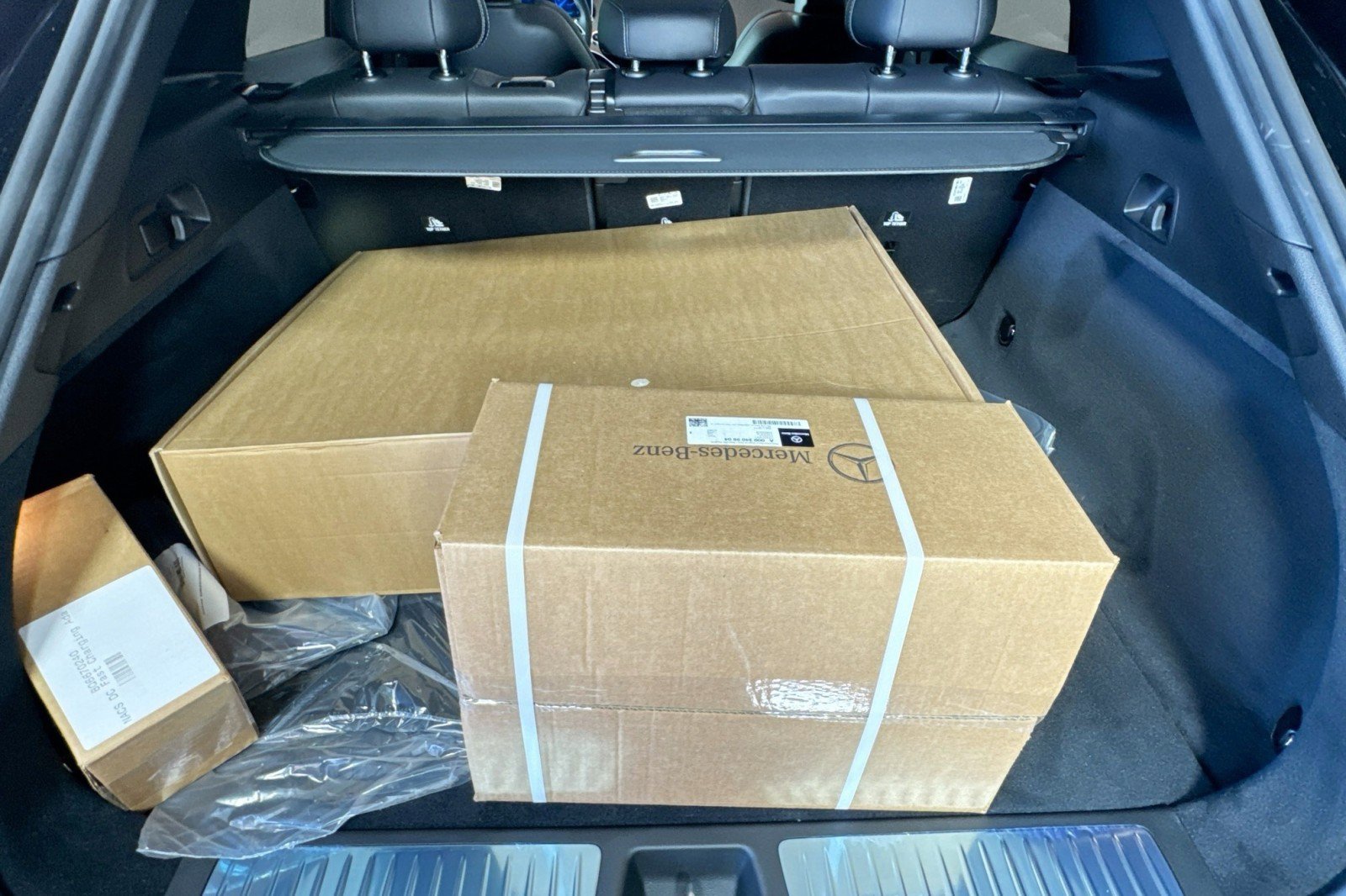 New 2026 Mercedes-Benz EQE 320+ SUV image 24