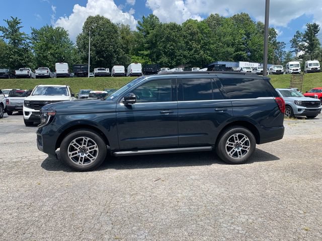 New 2025 Ford Expedition Active RWD image 5