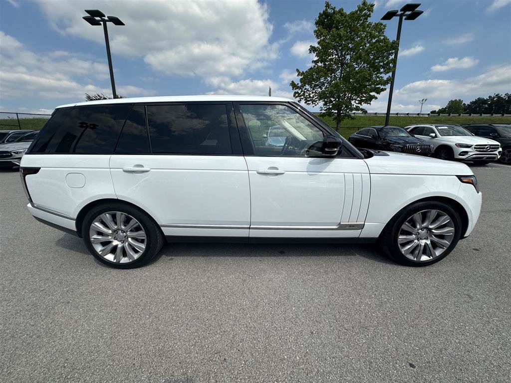 Used 2016 Land Rover Range Rover Long Wheelbase Supercharged AWD/4WD image 10