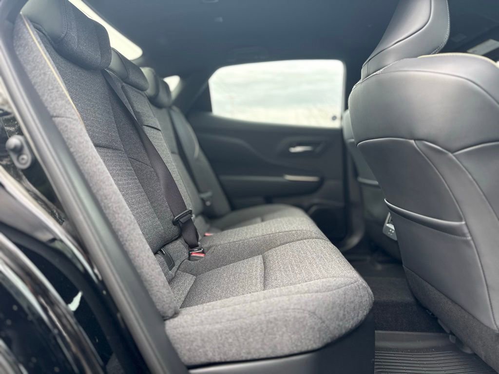 Certified 2023 Toyota Crown XLE image 17