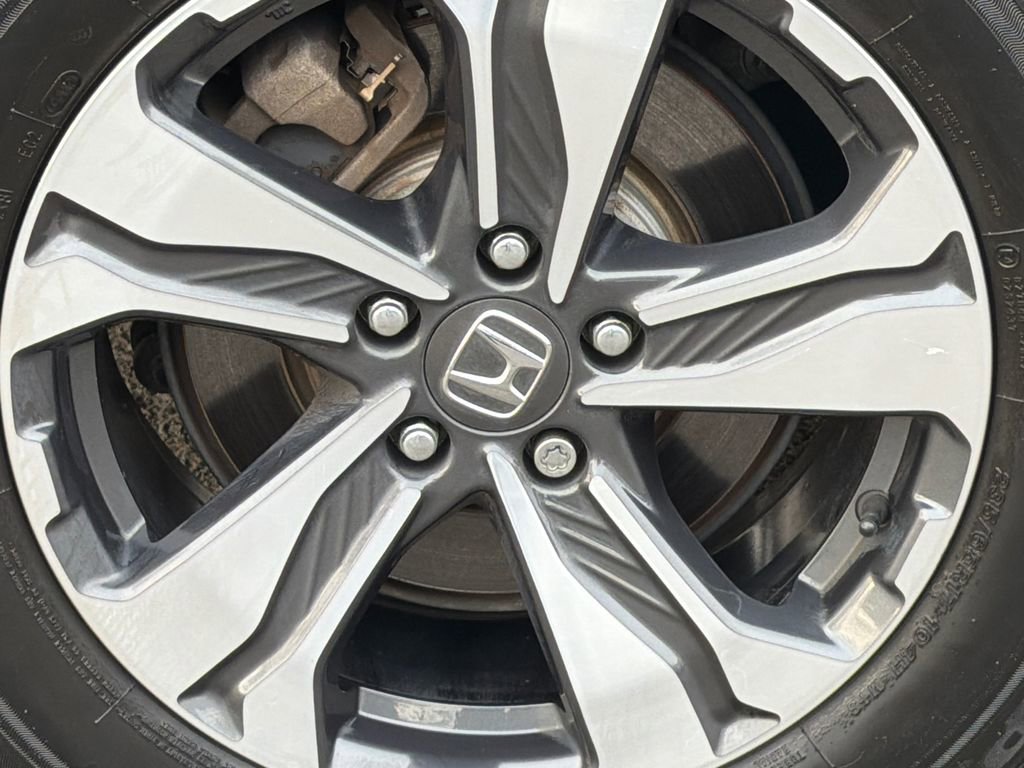 Used 2019 Honda CR-V LX image 6