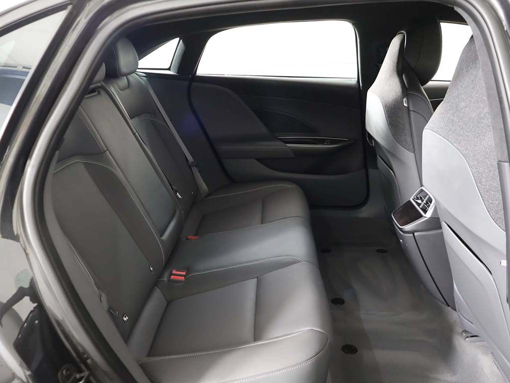 Used 2023 Lucid Air Touring AWD/4WD image 39