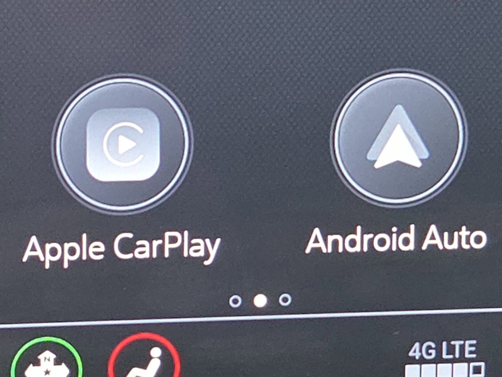 Used 2021 Chevrolet Colorado Z71 w/ Safety Package image 3