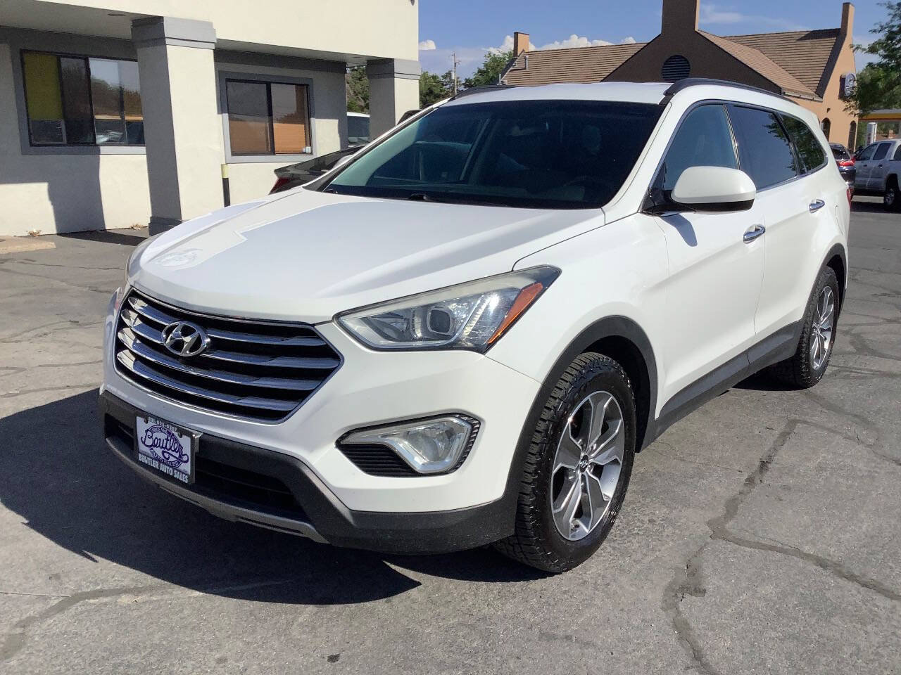 Used 2015 Hyundai Santa Fe GLS AWD/4WD image 3