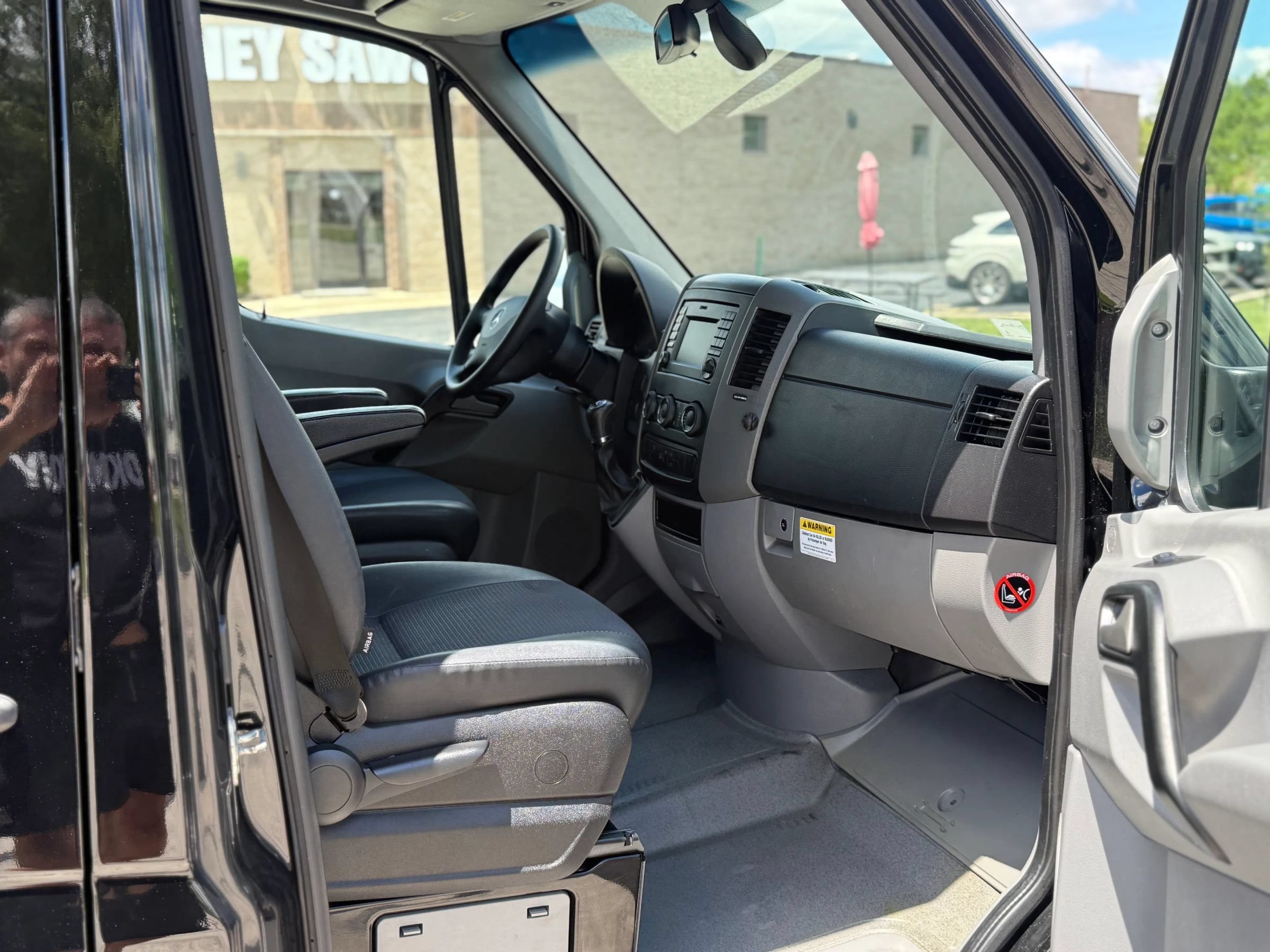Used 2017 Mercedes-Benz Sprinter 3500 image 16