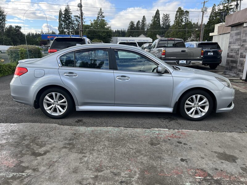 Used 2013 Subaru Legacy 2.5i Limited w/ Popular Pkg 2 AWD/4WD image 6